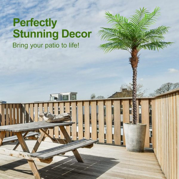 tropical coconut tree decoration