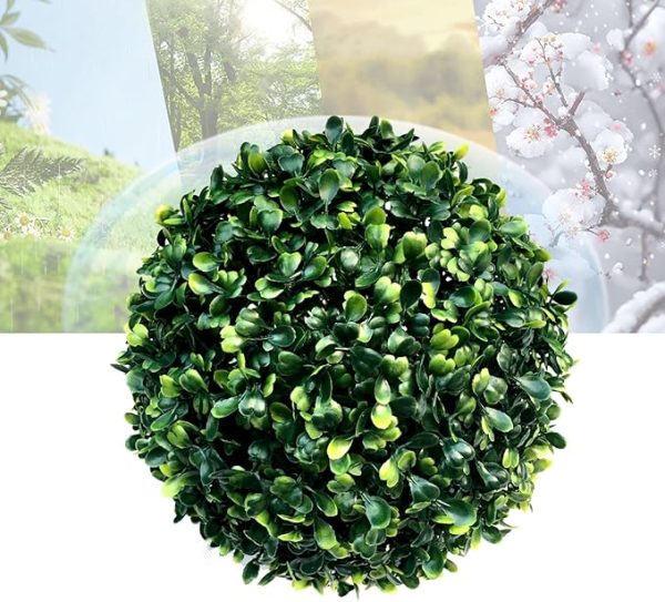 Artificial boxwood ball for commercial décor