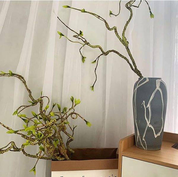 Low-maintenance dry vine décor for commercial spaces