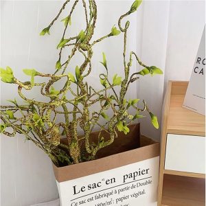UV-resistant artificial vines for outdoor use